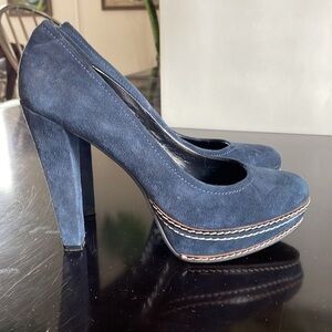 Paco Gil navy blue suede platform heels